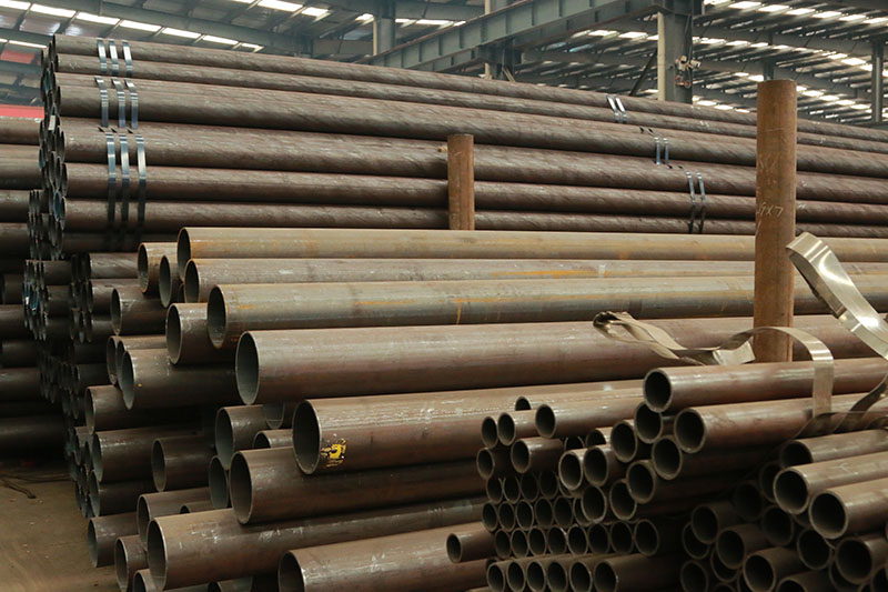 石油裂化用無縫鋼管